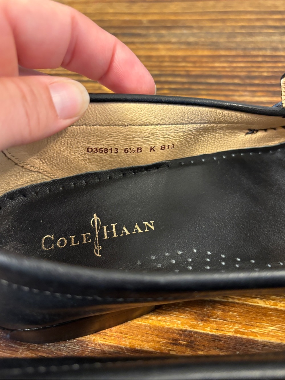 Cole Haan Women’s Black Leather Penny Loafers Size 6.5 B Classic Slip-On Comfort - Picture 9 of 10